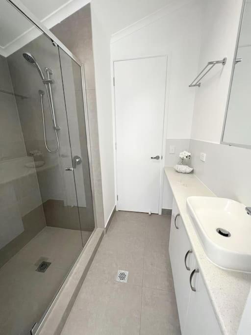 Urangan The Villas - Hervey Bay - 2 Separate Villas מראה חיצוני תמונה